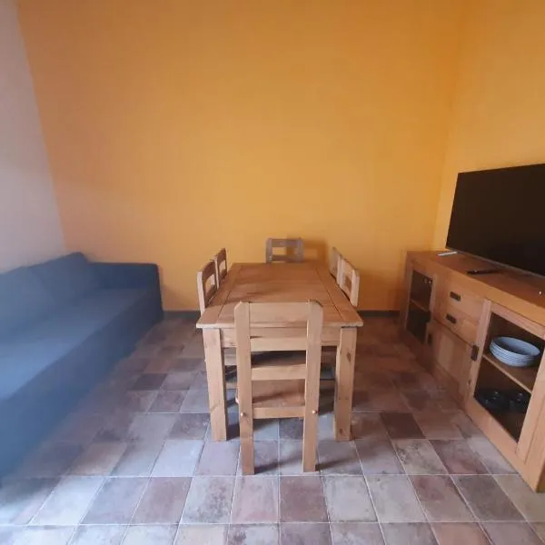 Apartamentos Hiberus Flumen，位于Fayón的酒店