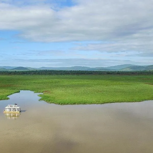 White Elephant Safaris，位于Golela的酒店