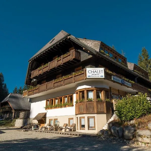 Berghotel und Restaurant Kräuter Chalet，位于富特旺根的酒店