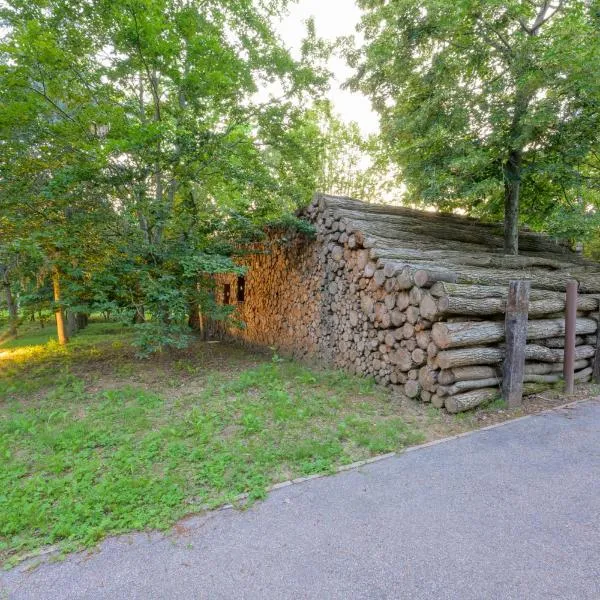 Gîte Pont-à-Mousson, La Pépinière, Chalet Canada，位于Arnaville的酒店