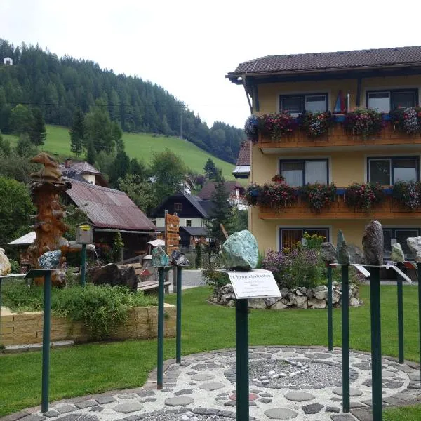 Edelsteinhotel Guniwirt，位于Krakaudorf的酒店