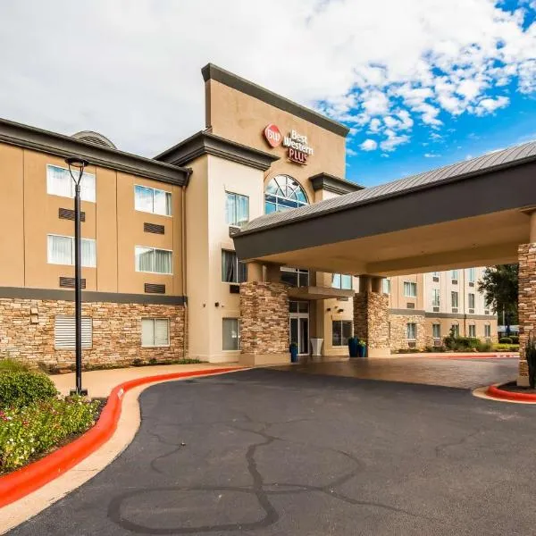 Best Western Plus Longview – University Hotel，位于Tatum的酒店