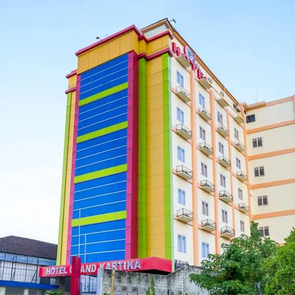 Hotel Grand Kartika，位于沙马林达的酒店