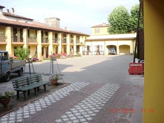 Albergo Dell'angelo，位于Verolanuova的酒店