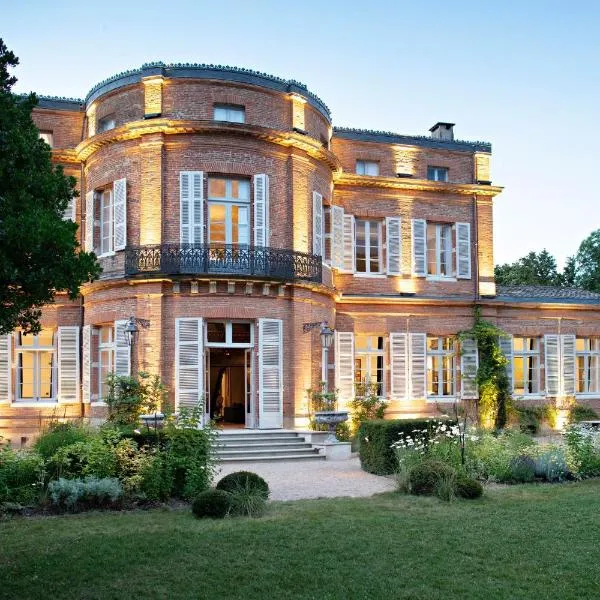 Château de Roquefoulet Luxury Guesthouse & Spa - Teritoria，位于Gibel的酒店