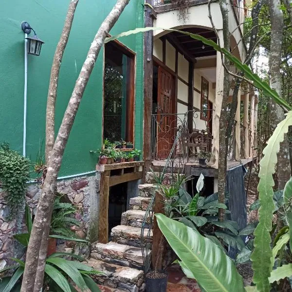 CASA DA MATA descanso e sossego na natureza，位于伊比科阿拉的酒店