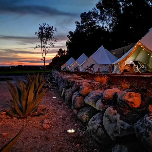 Nomada Glamping & Aguas Termales - San Miguel de Allende X NANTLI LIVING，位于圣米格尔-德阿连德的酒店