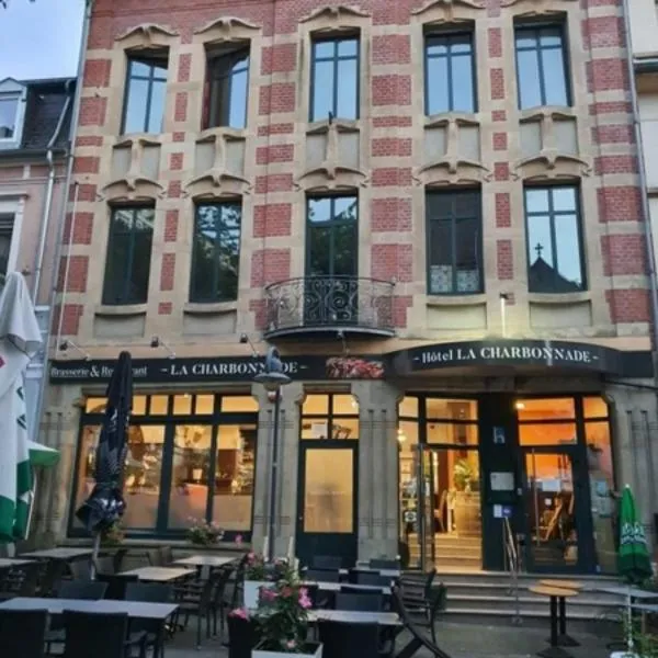 Hôtel La Charbonnade，位于Frisange的酒店
