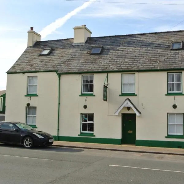 Old Castle Farm Guest House，位于Merthyr Cynog的酒店