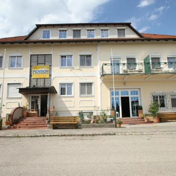Pension Strohmer，位于Trausdorf的酒店