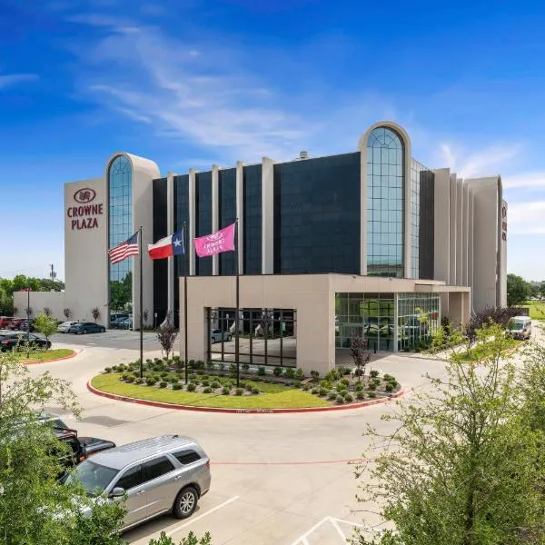 Crowne Plaza Suites Arlington, an IHG Hotel，位于阿林顿的酒店