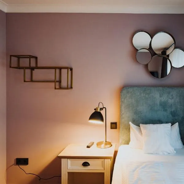 奥托别墅酒店，位于巴特萨尔茨乌夫伦的酒店