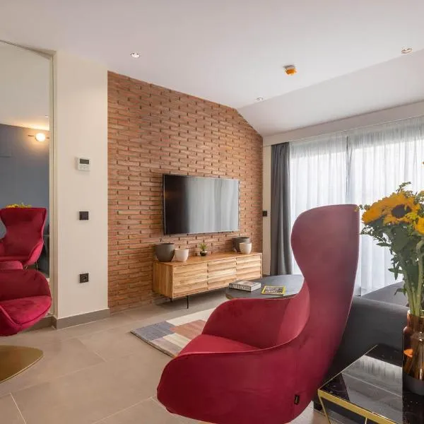 Home Art Apartments Soho，位于马拉加的酒店