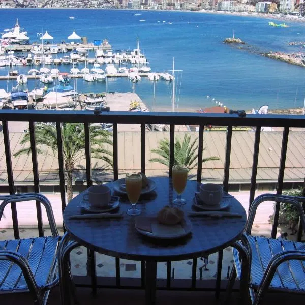 康德斯德伯酒店，位于贝尼多姆的酒店