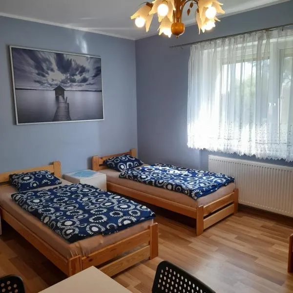TanieSPAnie Rokietnica，位于Rokietnica的酒店
