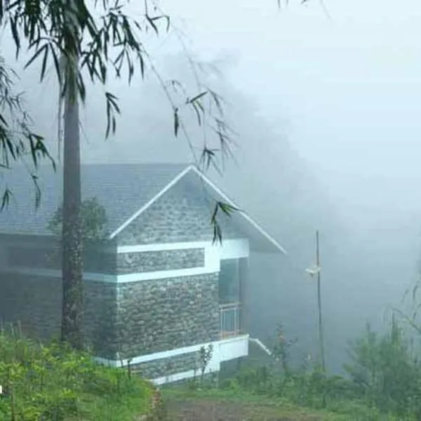Misty Mountain Experience，位于Mundakāyam的酒店