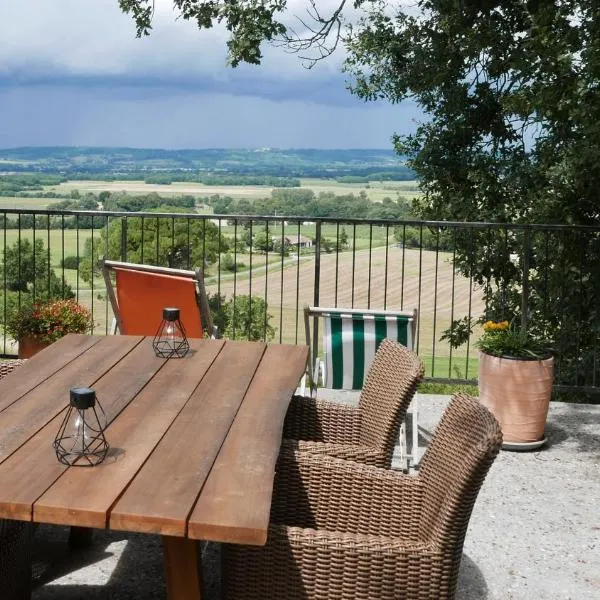 chambre d'hôtes à la ferme du Moulin，位于Galapian的酒店