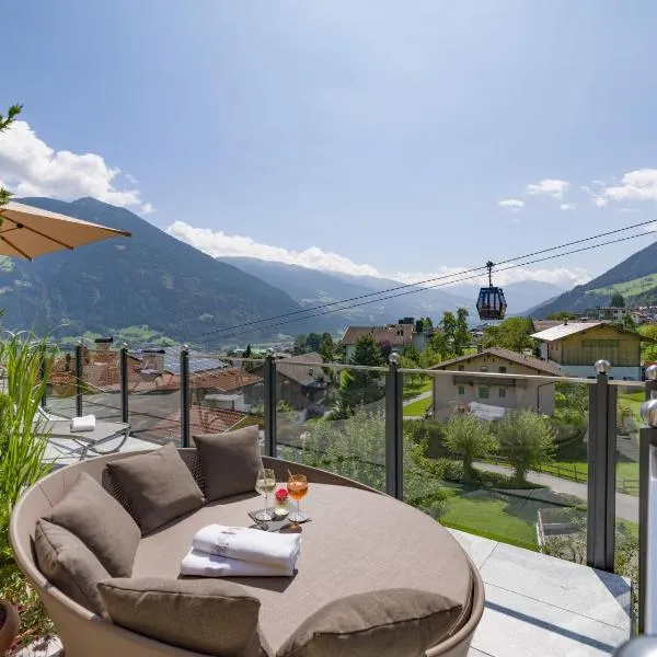 Hotel Waldfriede - Der Logenplatz im Zillertal，位于Mühlfeld的酒店