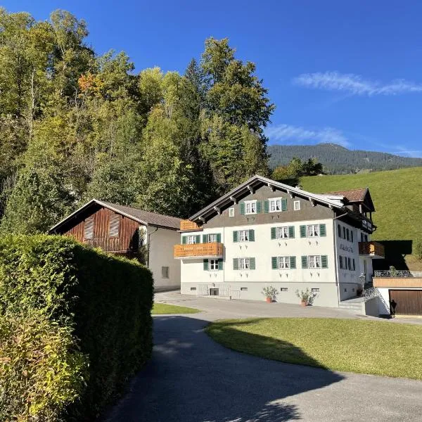 Gästehaus Ilishof，位于施伦斯的酒店