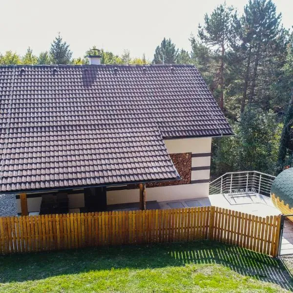 Ferienhaus in Niederösterreich mit 3 Apartments mitten im Wald，位于Weissenbach an der Triesting的酒店