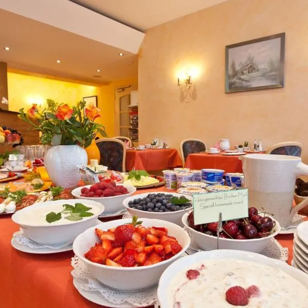 Engelhard Das Landhotel Garni，位于基希海姆的酒店