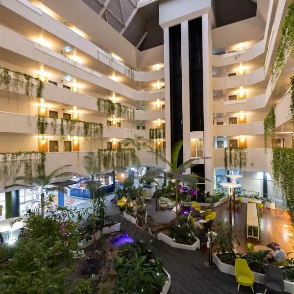 达尔文CBD诺富特酒店，位于Berrimah的酒店