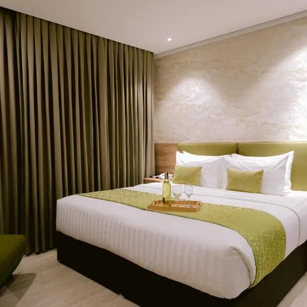 Goldberry Suites and Hotel Cebu，位于宿务的酒店