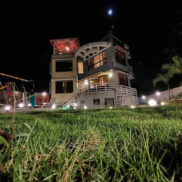 Sunils villa with Machan and play area in Karjat，位于Taleghar的酒店