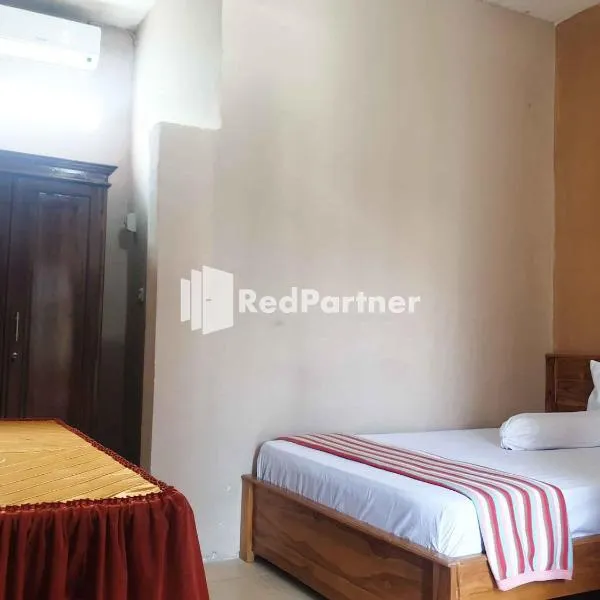 Hotel Gloria Borong Mitra RedDoorz，位于Wado的酒店