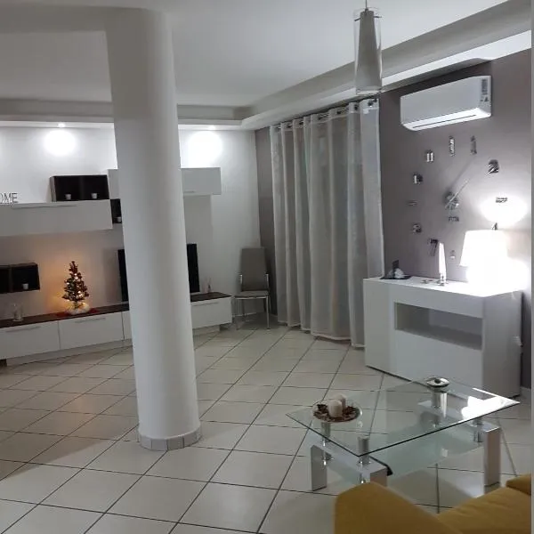 NickyHouse Holiday Home，位于Giffoni Sei Casali的酒店