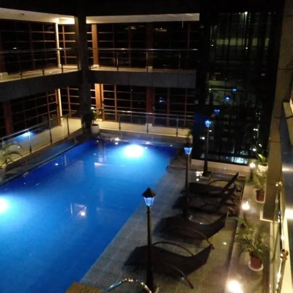 Panglao Alona Suites，位于博洛德的酒店