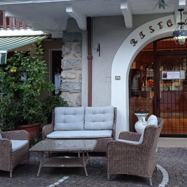 Albergo Stella D'Italia，位于滕诺的酒店