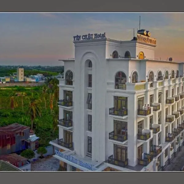khách Sạn Yên Châu，位于Ấp Phước Thọ的酒店