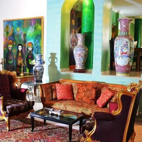 Palacio Domain - Stylish European Luxury Boutique Hotel，位于Hatzor haglilit的酒店