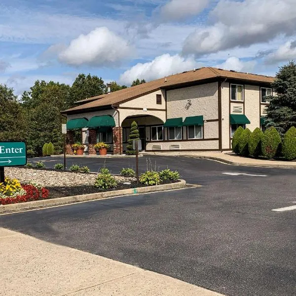 Quality Inn near Toms River Corporate Park，位于Forked River的酒店