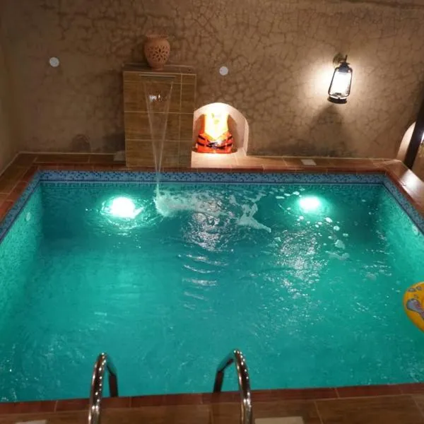 نزل مزارعة التراثية mazarah heritage inn，位于尼兹瓦的酒店