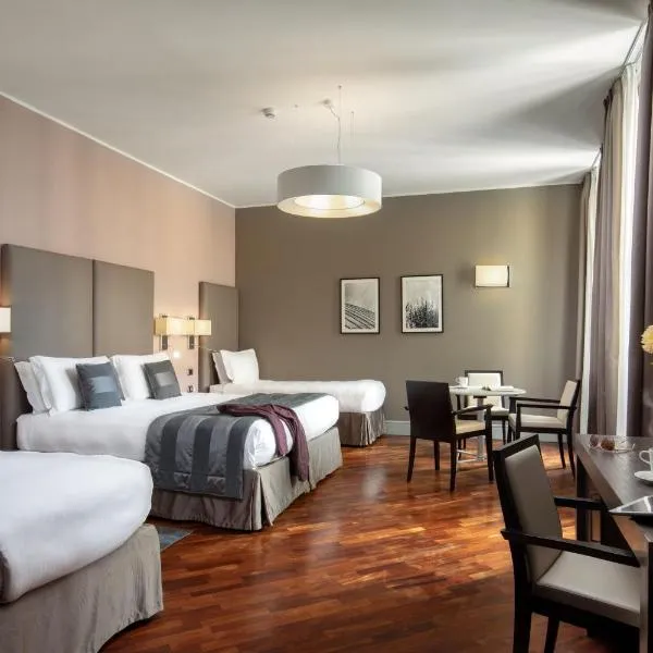 蒙蒂皇宫酒店，位于罗马的酒店