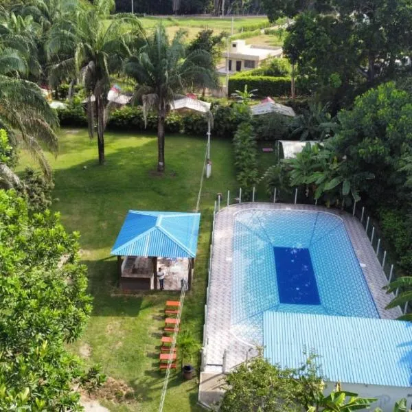 Hostel Glamping Mistiko Safari - Carmen de apicala，位于卡门阿皮卡拉的酒店