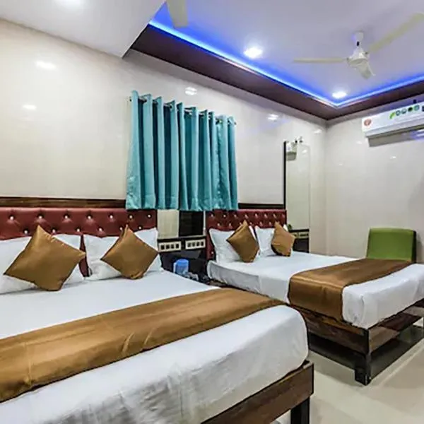 Hotel Plaza- Near Byculla Railway Station,位于孟买的酒店