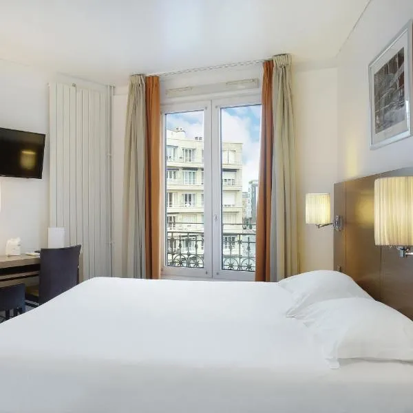 Hotel Gabriel Issy Paris，位于伊西莱穆利诺的酒店