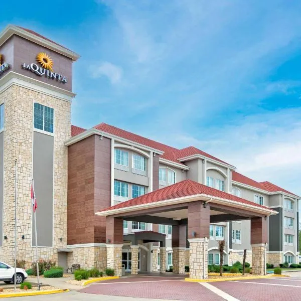 La Quinta by Wyndham Little Rock - Bryant，位于本顿的酒店