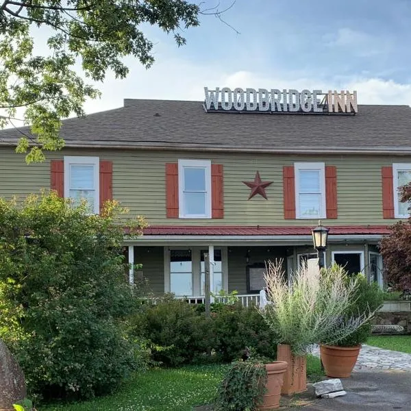 Woodbridge Inn & Tavern，位于贾斯珀的酒店