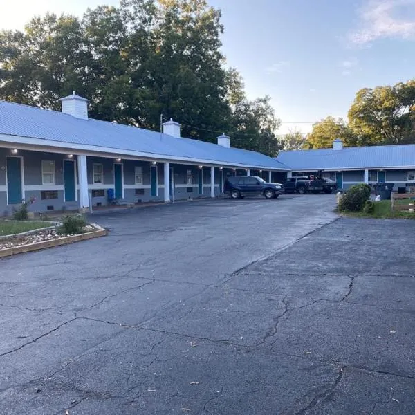 Budget Inn Express，位于南希尔的酒店