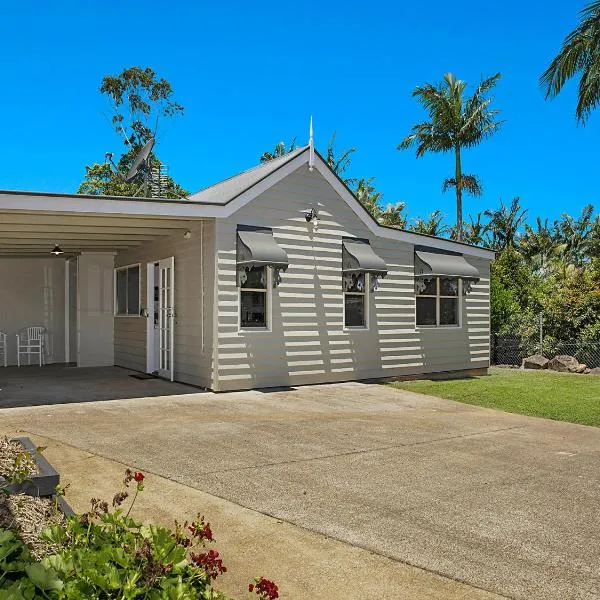 Sweet Cottage, sleeps 4 - stroll to Maleny，位于马莱尼的酒店