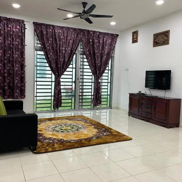 JARUM PENITI HOMESTAY PCB KOTA BHARU，位于哥打巴鲁的酒店