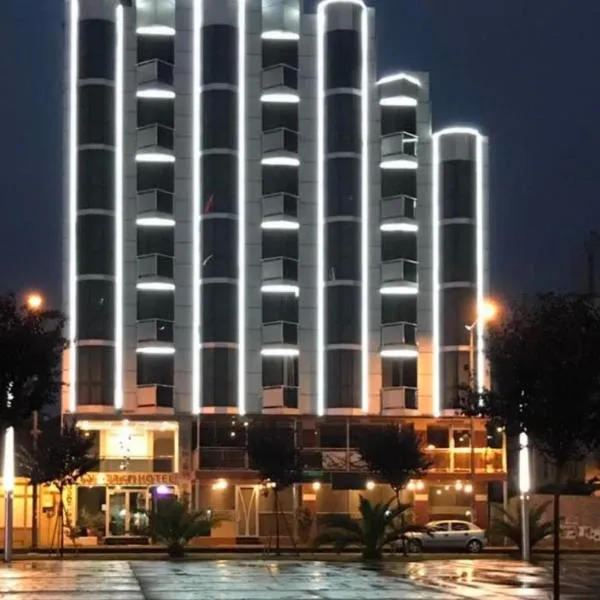 Hotel ''Premium Palace''，位于Kvariat'i的酒店