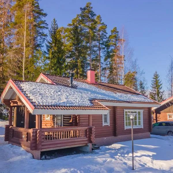 Villa Kurpitsa at MESSILA ski & camping，位于Hämeenkoski的酒店