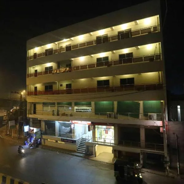 Hotel Multan Continental，位于木尔坦的酒店