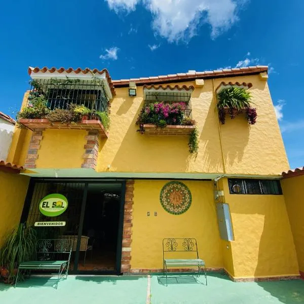 El Sol Posada，位于Paramillo的酒店