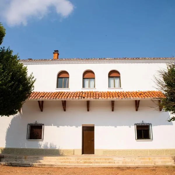 Casas rurales la estación de Robledo，位于Casas de Lázaro的酒店